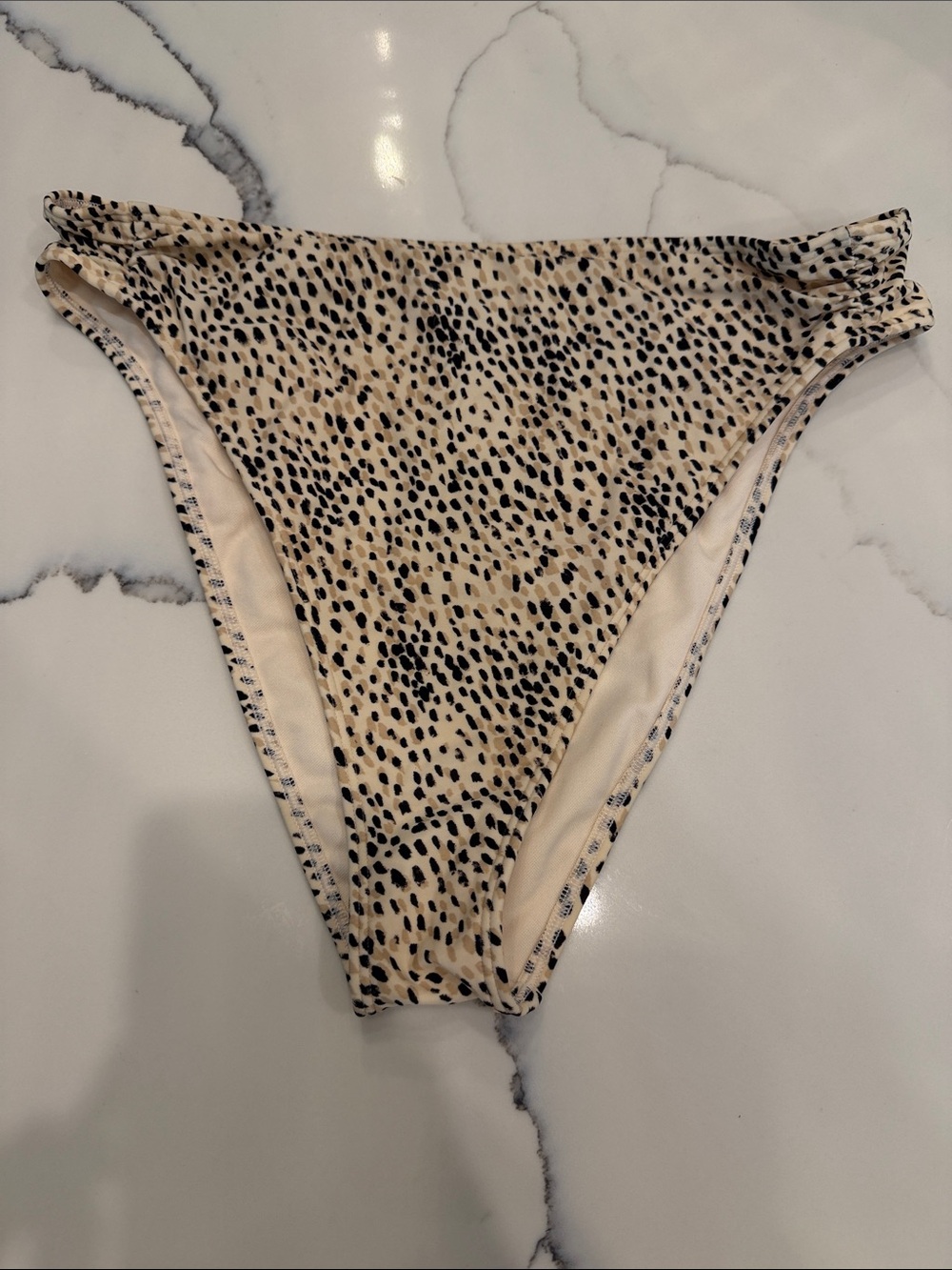 Hollister high rise cheeky leopard bikini bottom